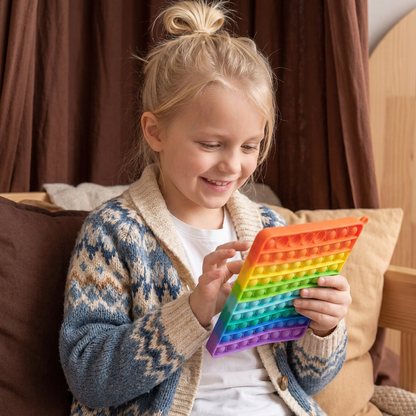 Rainbow Pop Math – Lärleksak för Multiplikation med Fidget-Effekt