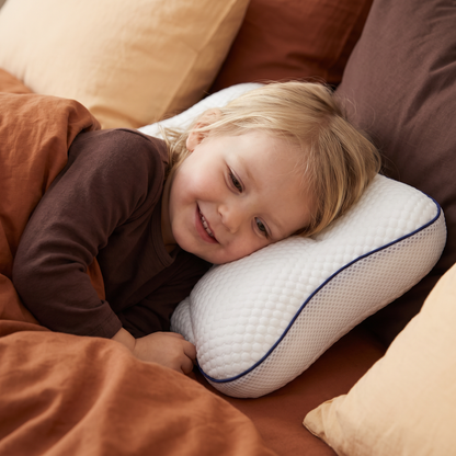 Ergonomisk Barnkudde i Memory Foam med Nackstöd