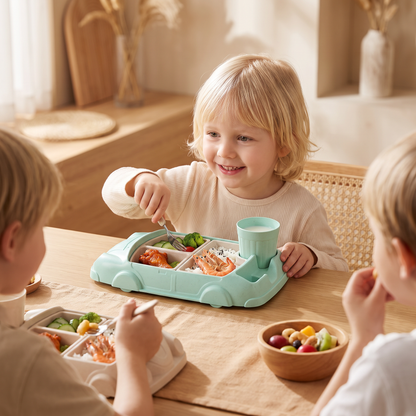 Barnens Bento Lunchbox i Bilform – Rolig Matbricka med Fack och Kopp