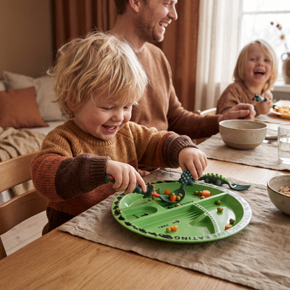 Servis- och bestickset i dinodesign